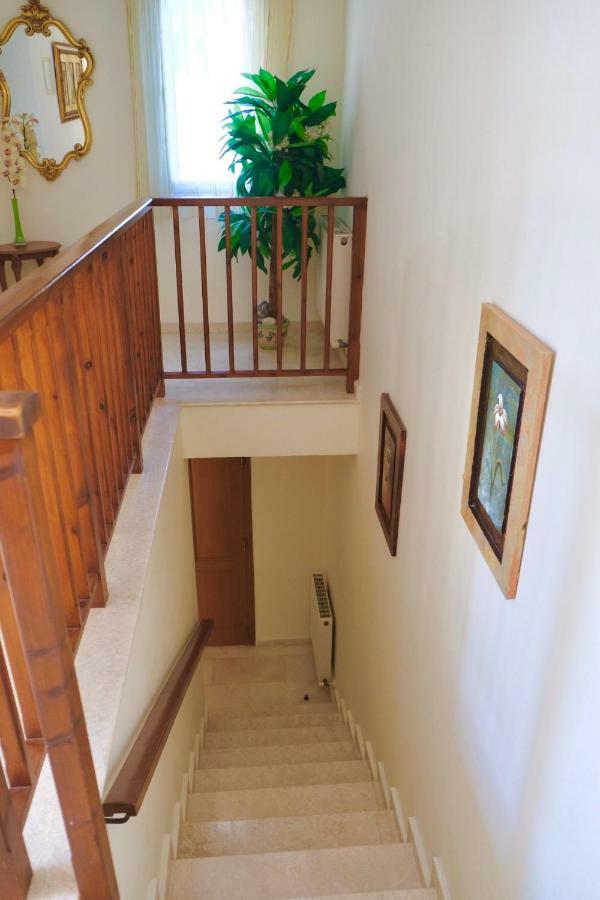 Villa On The First Line Peyia Exterior photo